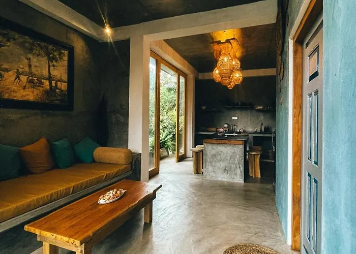Sesatha Waters Edge Villa