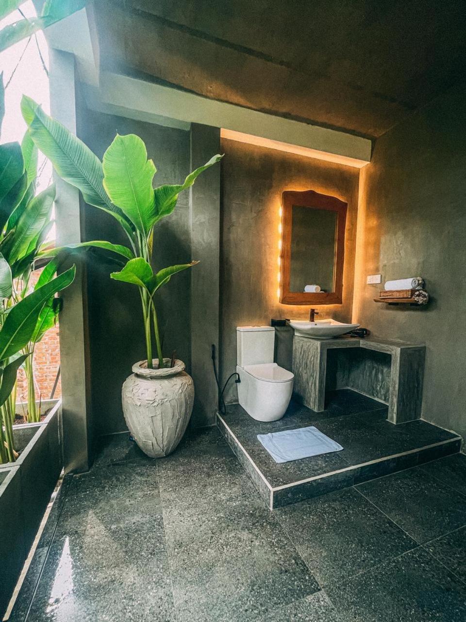 Villa Sesatha Waters Edge Tangalle